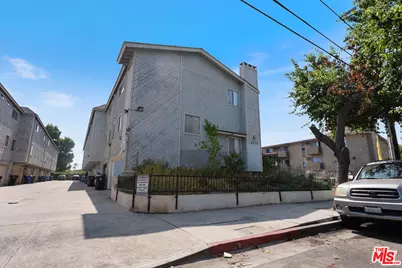 8936 Willis Ave #11, Panorama City, CA 91402 - Photo 24