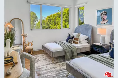 1116 Linda Flora Dr, Los Angeles, CA 90049 - Photo 24