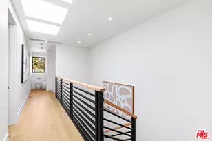 2565 Patricia Ave, Los Angeles, CA 90064 - Photo 22