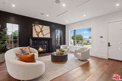 8025 Stewart Ave, Los Angeles, CA 90045 - Photo 6