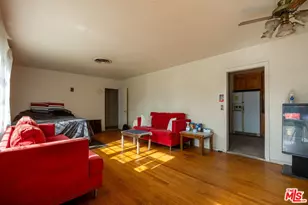 17359 Victory Blvd, Van Nuys, CA 91406 - Photo 2