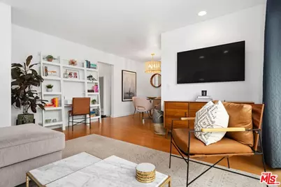 2431 3rd St #9, Santa Monica, CA 90405 - Photo 2