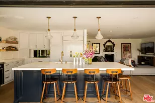 8251 Skyline Dr, Los Angeles, CA 90046 - Photo 4