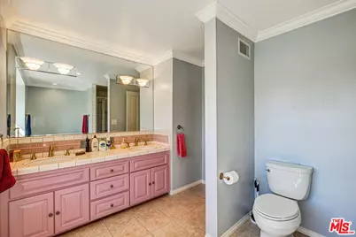 441 Audraine Dr, Glendale, CA 91202 - Photo 34