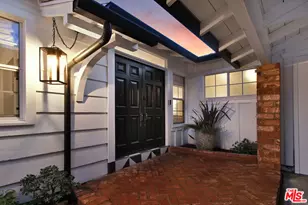 12614 Morrison St, Valley Village, CA 91607 - Photo 2