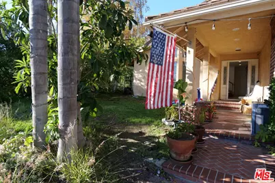 2241 Flintridge Dr, Glendale, CA 91206 - Photo 6