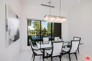 16167 Royal Oak Rd, Encino, CA 91436 - Photo 8