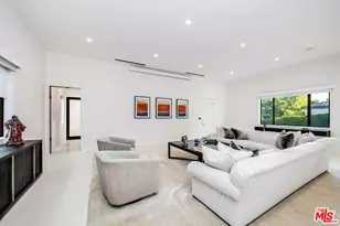 16167 Royal Oak Rd, Encino, CA 91436 - Photo 20