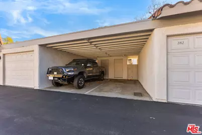 282 Green Moor Pl, Thousand Oaks, CA 91361 - Photo 18