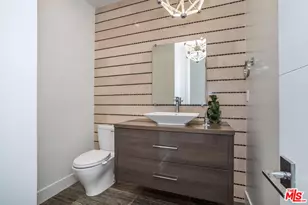 3728 S Barrington Ave, Los Angeles, CA 90066 - Photo 22