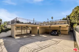 2328 N Beachwood Dr, Los Angeles, CA 90068 - Photo 8