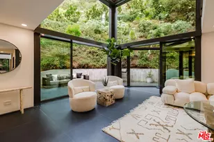 10443 Corfu Ln, Los Angeles, CA 90077 - Photo 6