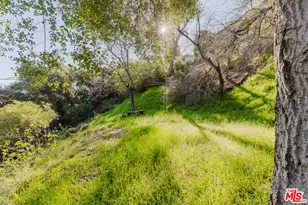 10443 Corfu Ln, Los Angeles, CA 90077 - Photo 44