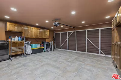 8806 Wyngate St, Sunland, CA 91040 - Photo 16