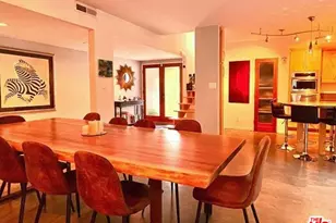 11282 Dona Lola Dr, Studio City, CA 91604 - Photo 4