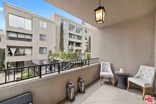 8455 Fountain Ave, West Hollywood, CA 90069 - Photo 2
