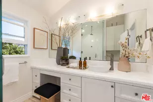 3819 Sunswept Dr, Studio City, CA 91604 - Photo 10