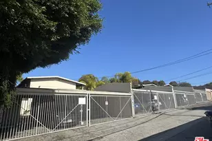 7360 W Manchester Ave, Los Angeles, CA 90045 - Photo 6