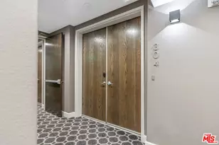 107 N Swall Dr, Los Angeles, CA 90048 - Photo 2