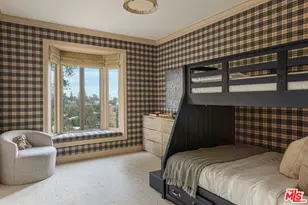 644 Amalfi Dr, Pacific Palisades, CA 90272 - Photo 48