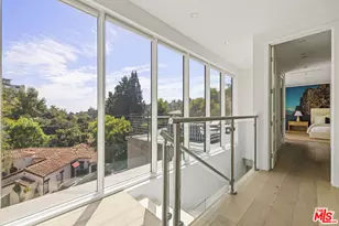 2756 Westshire Dr, Los Angeles, CA 90068 - Photo 20