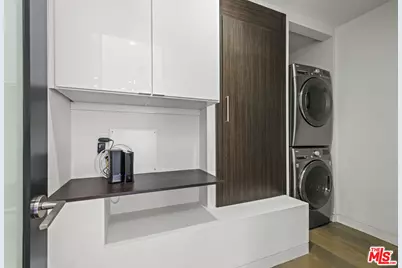 2756 Westshire Dr, Los Angeles, CA 90068 - Photo 34