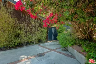 3266 Mandeville Canyon Rd, Los Angeles, CA 90049 - Photo 32