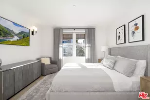 122 N Clark Dr, West Hollywood, CA 90048 - Photo 22