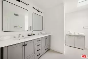 1244 Stradella Rd, Los Angeles, CA 90077 - Photo 14
