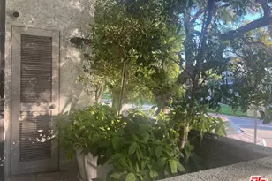 8611 Burton Wy, Los Angeles, CA 90048 - Photo 20