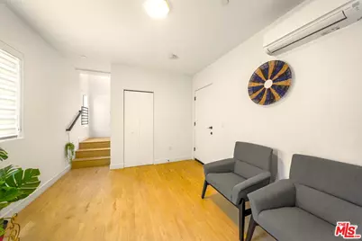 497 N St Andrews Pl, Los Angeles, CA 90004 - Photo 1