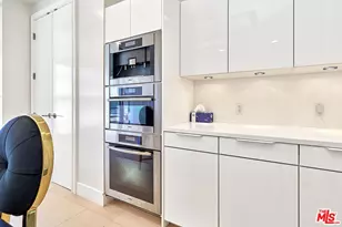 10776 Wilshire Blvd, Los Angeles, CA 90024 - Photo 26
