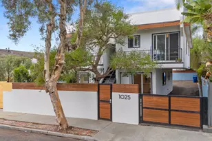 1025 Pleasant View Ave, Venice, CA 90291 - Photo 2