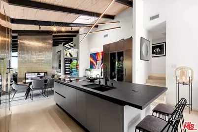 3834 Buena Park Dr, Studio City, CA 91604 - Photo 8