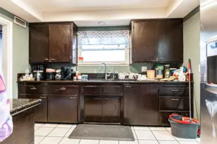 1916 E Dover Pl, Anaheim, CA 92805 - Photo 8
