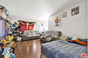 14541 Hart St, Van Nuys, CA 91405 - Photo 16