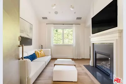 957 Corsica Dr, Pacific Palisades, CA 90272 - Photo 32