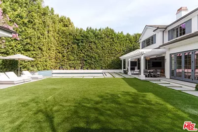 957 Corsica Dr, Pacific Palisades, CA 90272 - Photo 26
