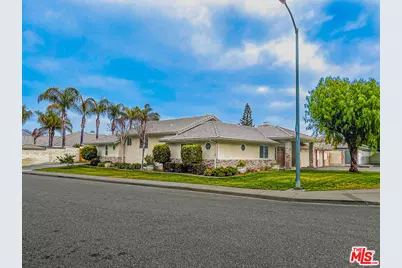 7200 Clifftop Way, Bakersfield, CA 93306 - Photo 48