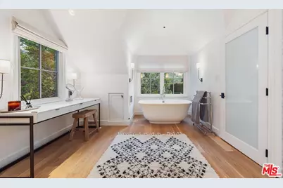 2600 Mandeville Canyon Rd, Los Angeles, CA 90049 - Photo 28