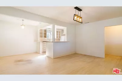 7741 Airport Blvd, Los Angeles, CA 90045 - Photo 10