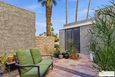 1747 E El Alameda, Palm Springs, CA 92262 - Photo 6