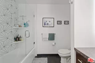 1111 S Grand Ave, Los Angeles, CA 90015 - Photo 16