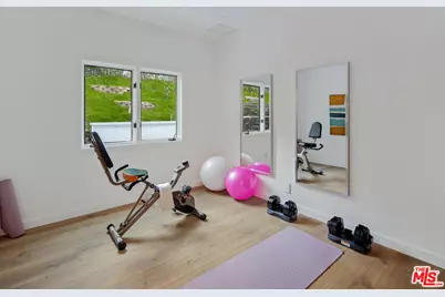 4050 Clarinda Dr, Tarzana, CA 91356 - Photo 28
