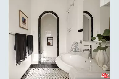 4135 Lafayette Pl, Culver City, CA 90232 - Photo 32