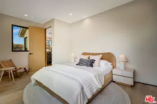 12307 Collins St, Valley Village, CA 91607 - Photo 36