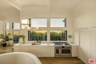 21960 Cereza Way, Topanga, CA 90290 - Photo 6