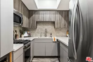 12011 Goshen Ave, Los Angeles, CA 90049 - Photo 10