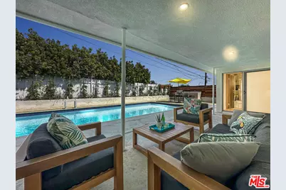 5810 S Halm Ave, Los Angeles, CA 90056 - Photo 34