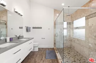 8912 Yorktown Ave, Los Angeles, CA 90045 - Photo 14